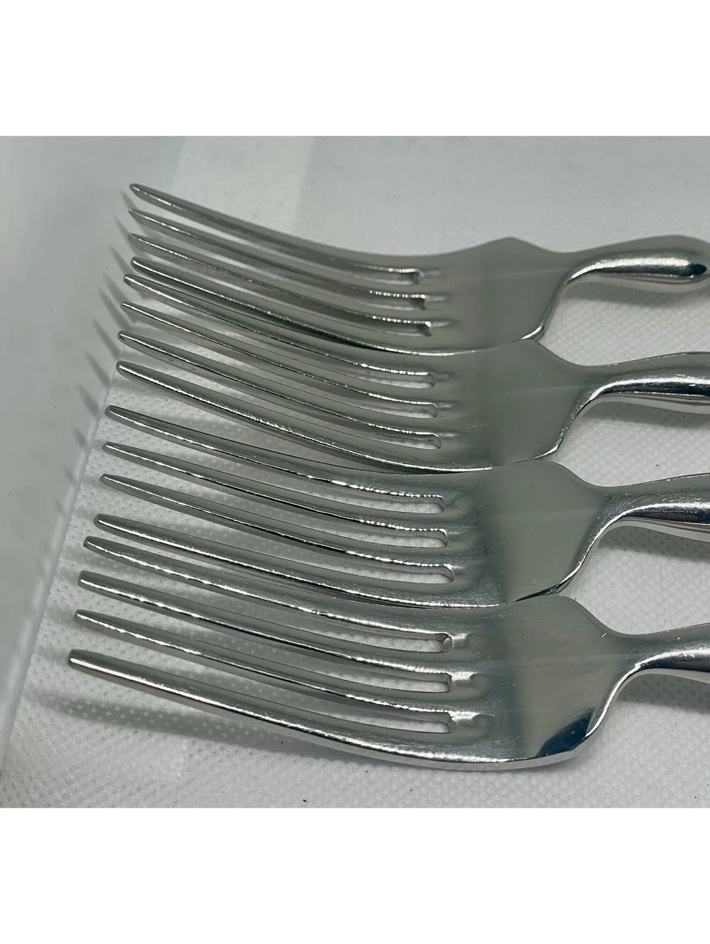(4) Pottery Barn SAVANT 18/10 Stainless Portugal Dinner Fork Lot ~ 8.5”
